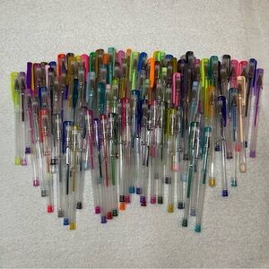 100 Gel Pens